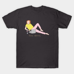 Home officing girl T-Shirt